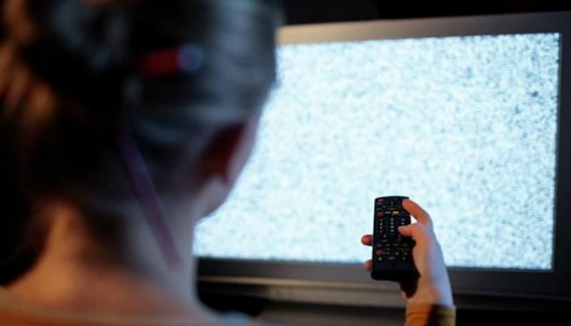Выключать аналоговое телевидение, несмотря на решение суда, заставили в Администрации Президента
