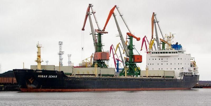 Росія заявляє, що Данія затримала її судно