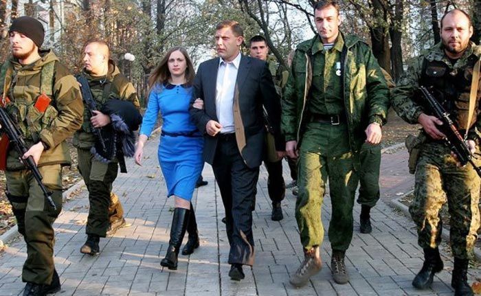 Таємне життя Захарченка: що відомо про його родину Таємне життя Захарченка: що відомо про його родину