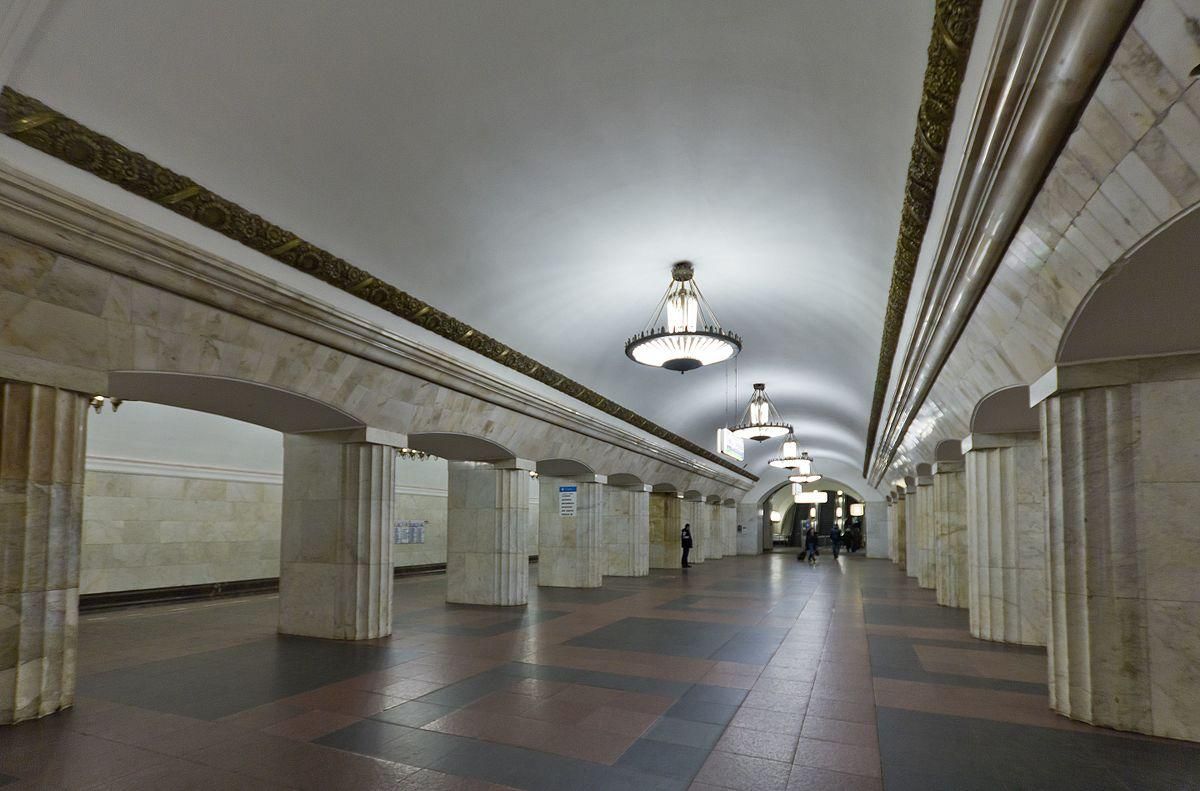 У московському метро застрелили поліцейського 