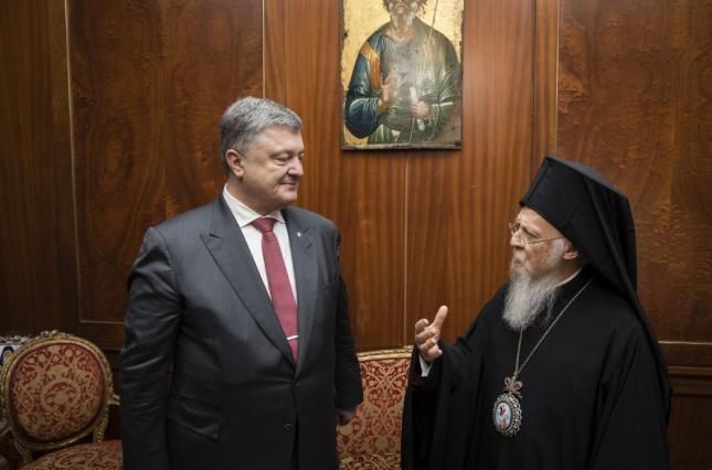 Как будет предоставляться томос украинской церкви: заявление Порошенко
