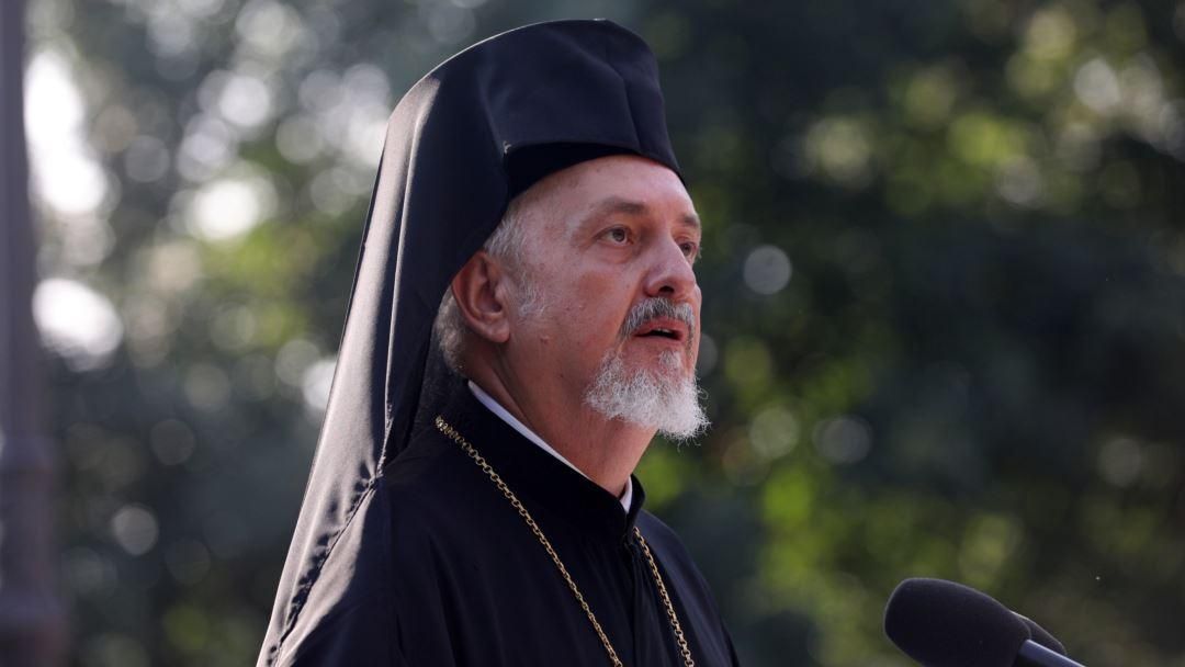 Шляху назад немає, – митрополит Франції про надання Томосу українській церкві