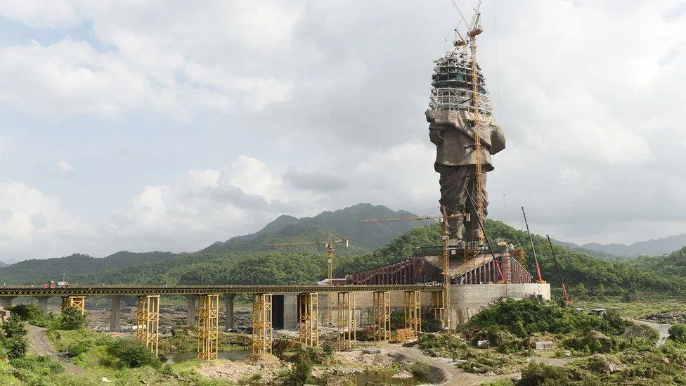 В Індії добудовують найвищу статую у світі