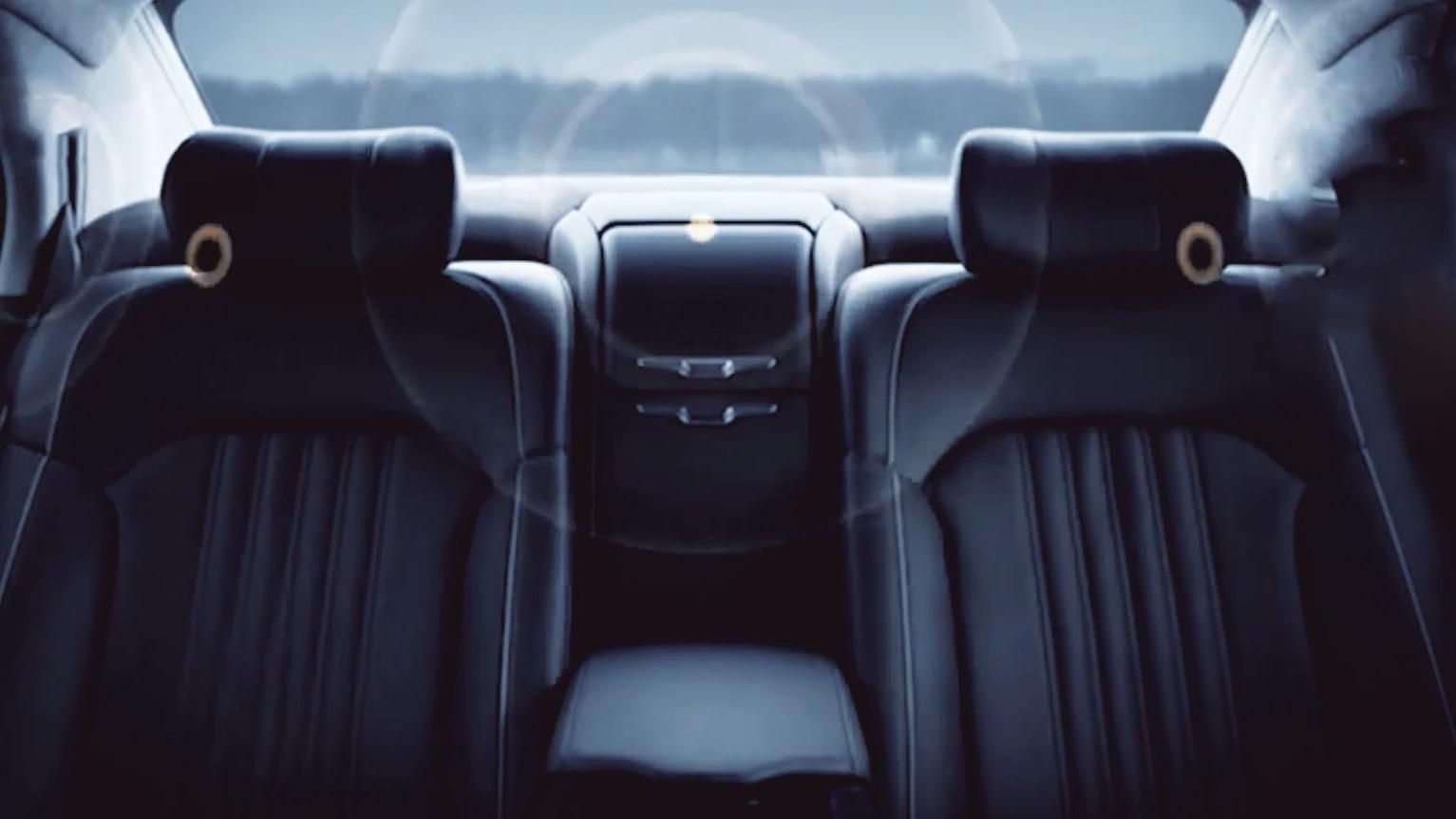 Технология Hyundai позволяет каждому пассажиру отдельно слушать любимую музыку без наушников
