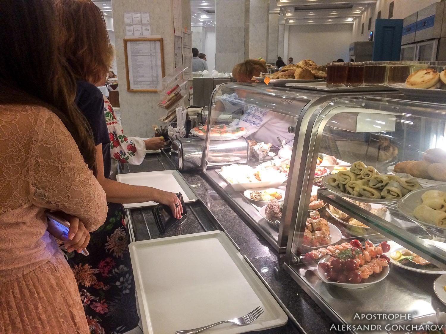 Еда для избранников: опубликовали новые цены в столовой ВР Еда для избранников: опубликовали новые цены в столовой ВР