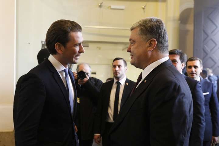 Визитом Курца в Киев украино-австрийские отношения не исправить, – Die Presse Визитом Курца в Киев украино-австрийские отношения не исправить, – Die Presse