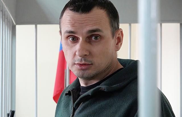 Сенцов просит не делать "неверных движений": правозащитница описала суть Сенцов просит не делать "неверных движений": правозащитница описала суть