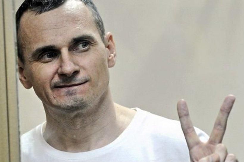 У Росії вкотре відхилили клопотання матері Сенцова про помилування сина У Росії вкотре відхилили клопотання матері Сенцова про помилування сина