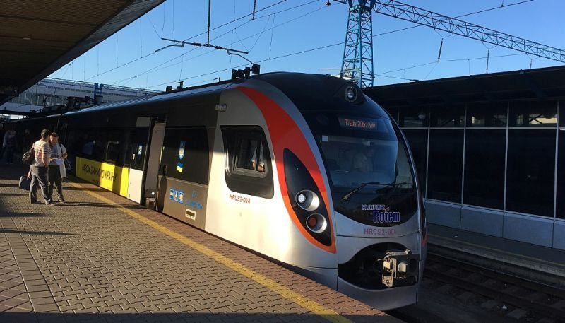 Омелян анонсував розширення залізничного сполучення з Польщею Омелян анонсував розширення залізничного сполучення з Польщею