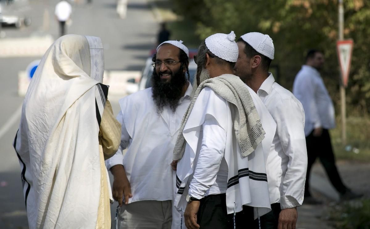 В Умань съезжаются хасиды со всего мира для празднования иудейского Нового года В Умань съезжаются хасиды со всего мира для празднования иудейского Нового года