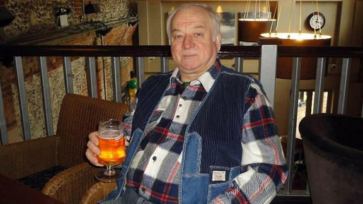 Нові подробиці у справі Скрипалів: відомо, за що Росія намагалась вбити екс-шпигуна Нові подробиці у справі Скрипалів: відомо, за що Росія намагалась вбити екс-шпигуна