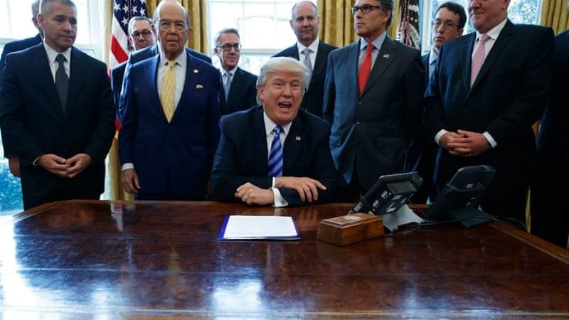 "Тихі герої" Білого дому: у що виллється "бунт" всередині адміністрації Трампа? "Тихі герої" Білого дому: у що виллється "бунт" всередині адміністрації Трампа?