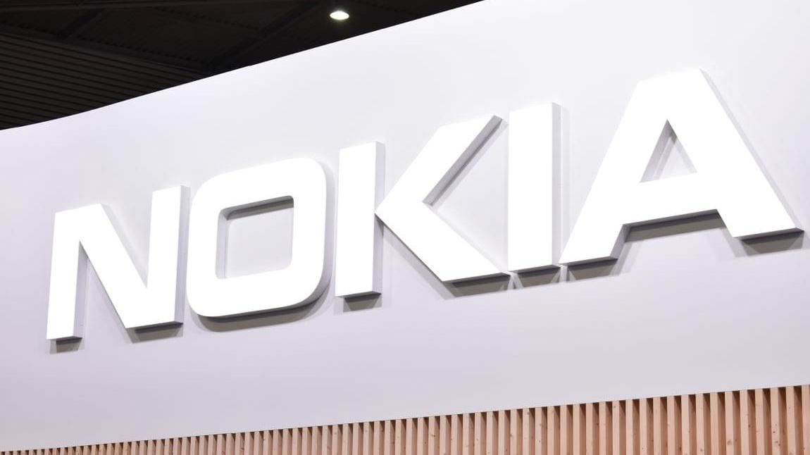 Nokia 9 - фото смартфона с пятью основными камерами Nokia 9 - фото смартфона с пятью основными камерами