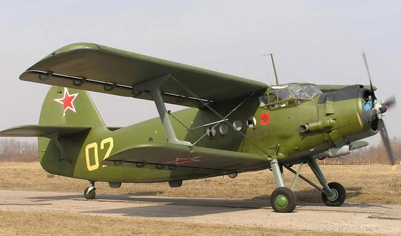 Військовий літак АН-2