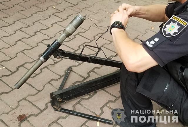 В Одессе попытались взорвать автомобиль директора института: фото и видео