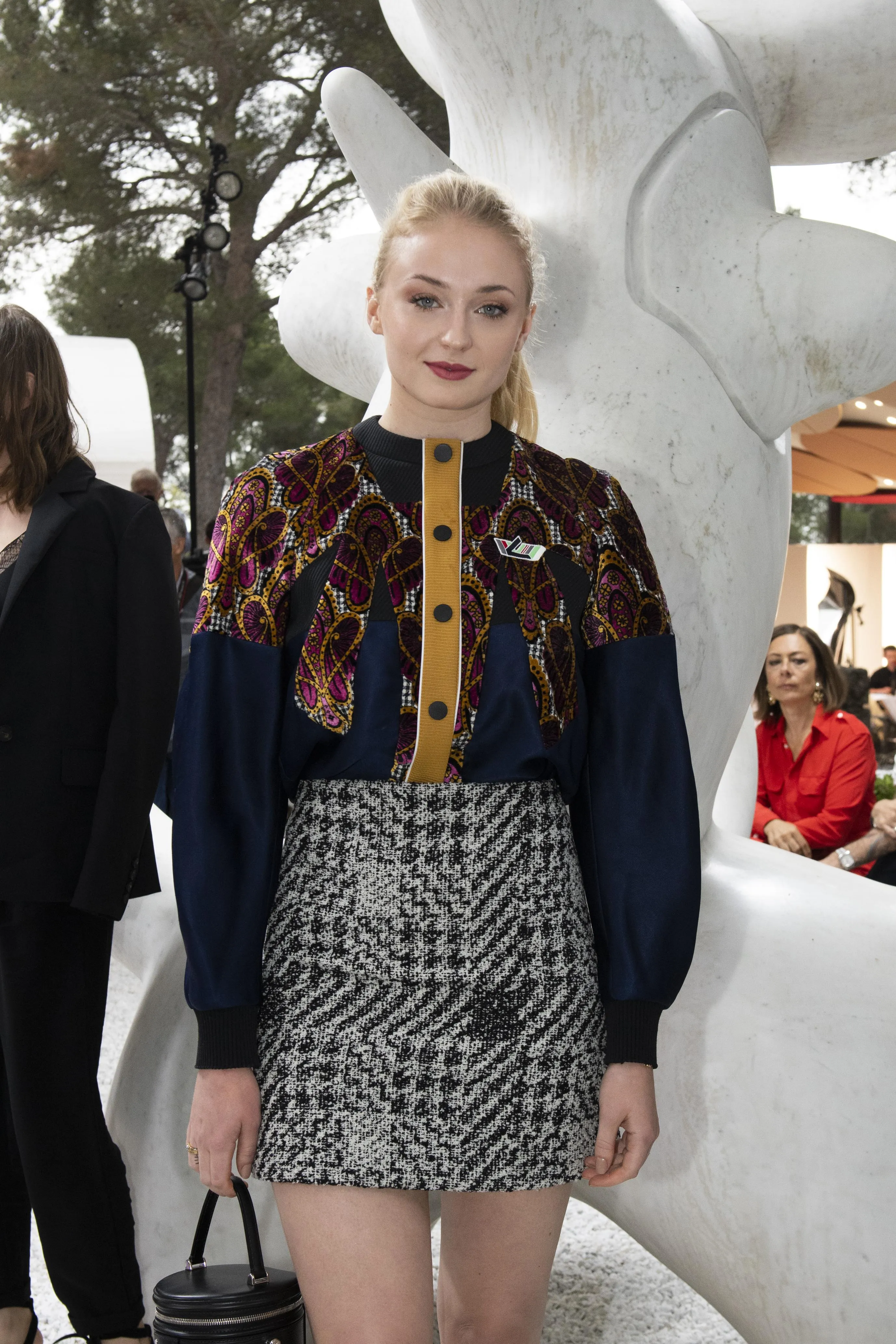 софі тернер софі тернер