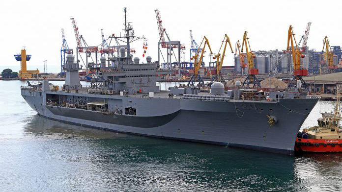 "У нас закончилась еда еще четыре дня назад": в порту под Одессой застряли украинские моряки