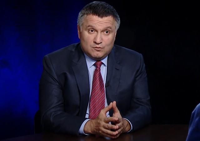 Спроба захоплення елеватора на Харківщині: Аваков анонсував затримання екс-військового Спроба захоплення елеватора на Харківщині: Аваков анонсував затримання екс-військового