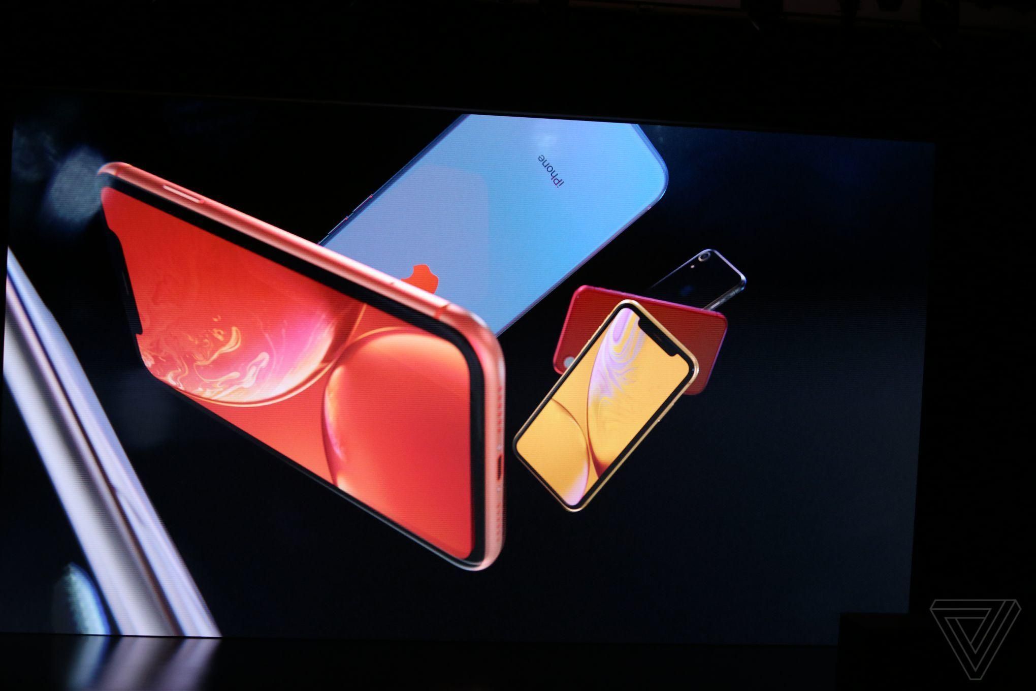 iPhone XR - характеристики, ціна, фото нового iPhone