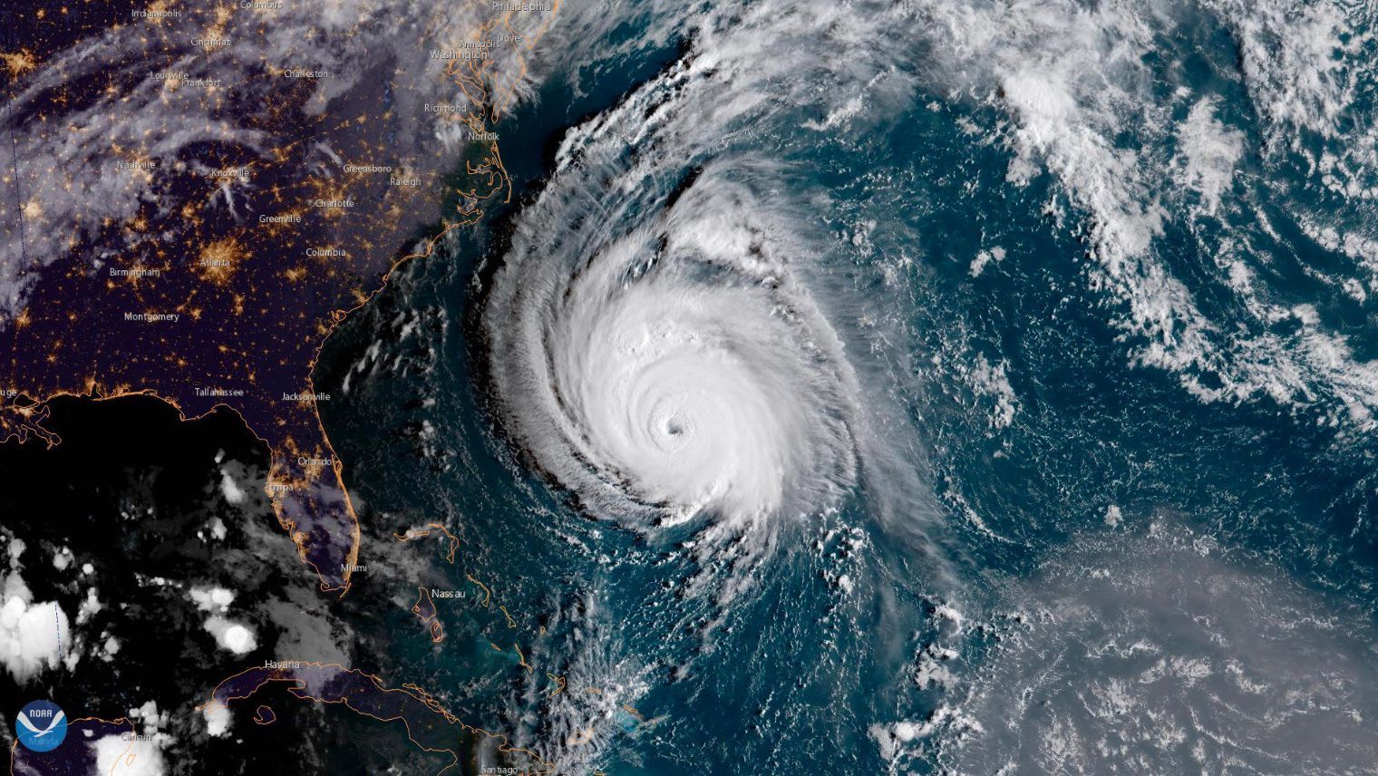 Ураган Флоренс: в США отменили 800 рейсов - новости