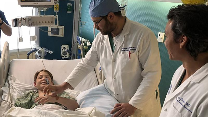 15 сантиметров металла в голове: мальчик выжил после ужасных событий в США (18+)