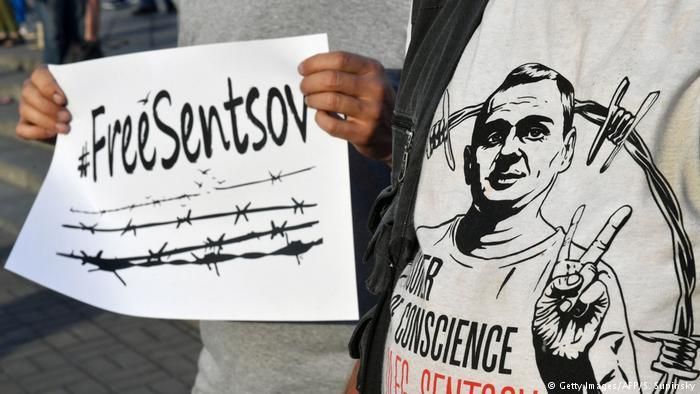 Французькі знаменитості відмовляться від їжі заради Сенцова Французькі знаменитості відмовляться від їжі заради Сенцова