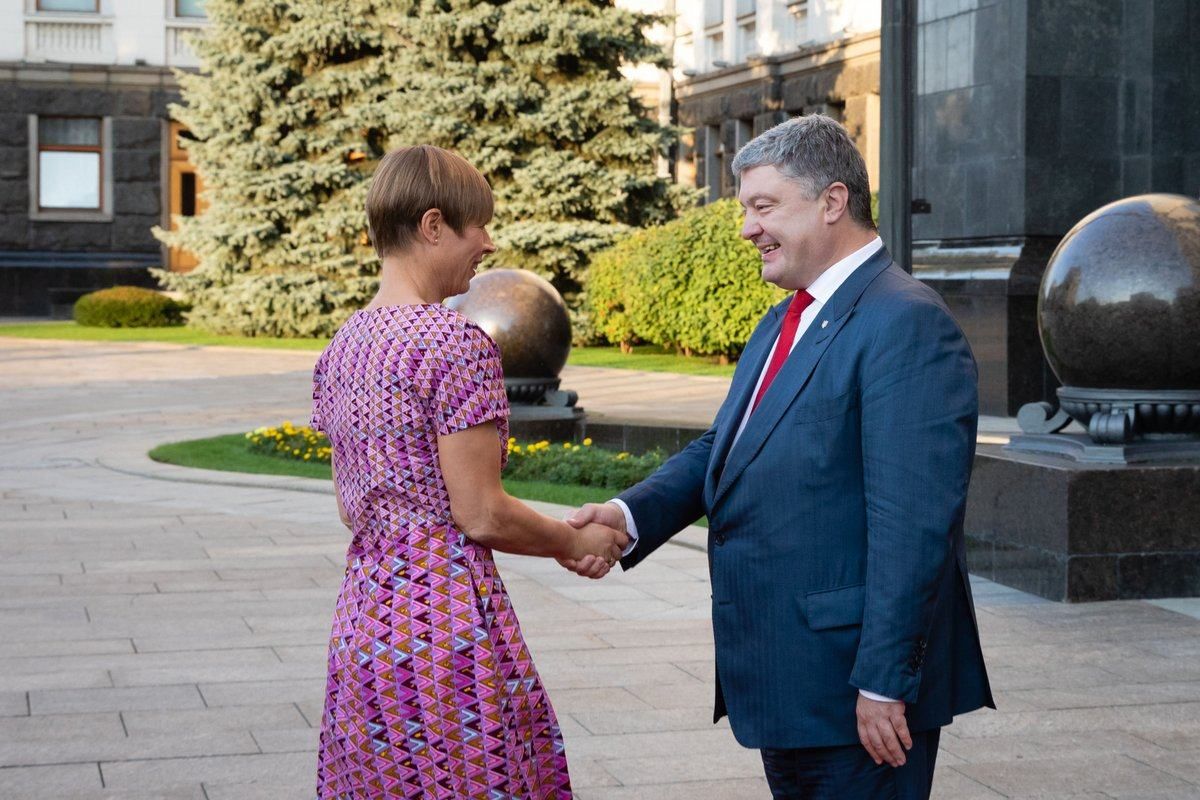 Порошенко зустрівся з президентом Естонії: відомі теми розмови