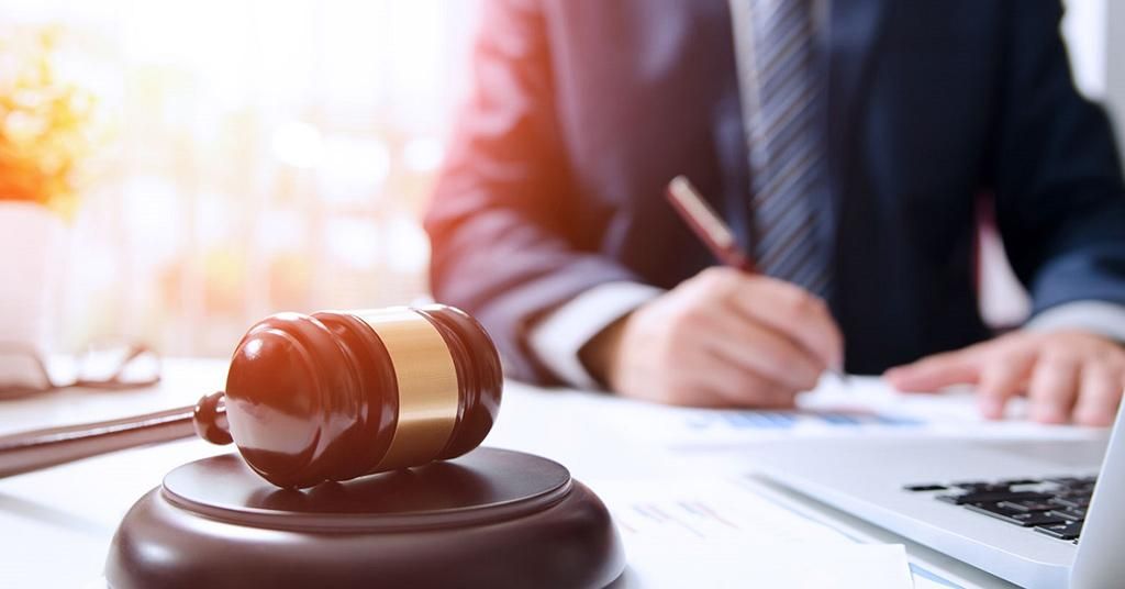 Іспит на відданість Порошенку: які функції президента у призначенні суддів Іспит на відданість Порошенку: які функції президента у призначенні суддів