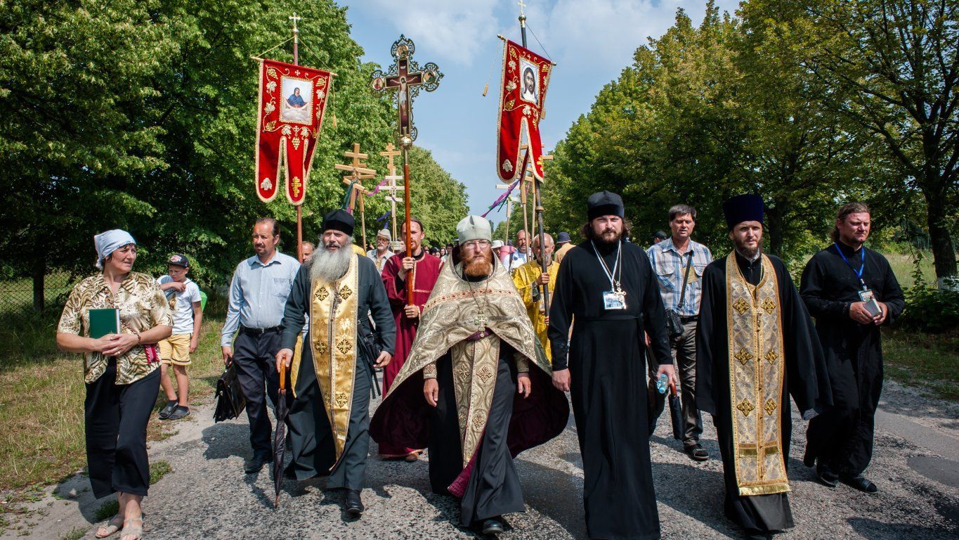 Предоставление автокефалии Украине: в РПЦ прогнозируют грядущее кровопролитие
Предоставление автокефалии Украине: в РПЦ прогнозируют грядущее кровопролитие