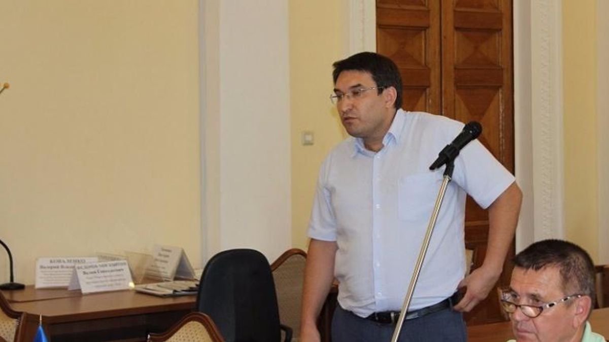 Когда-то был патриотом в вышиванке: история украинского чиновника, который стал гражданином РФ Когда-то был патриотом в вышиванке: история украинского чиновника, который стал гражданином РФ
