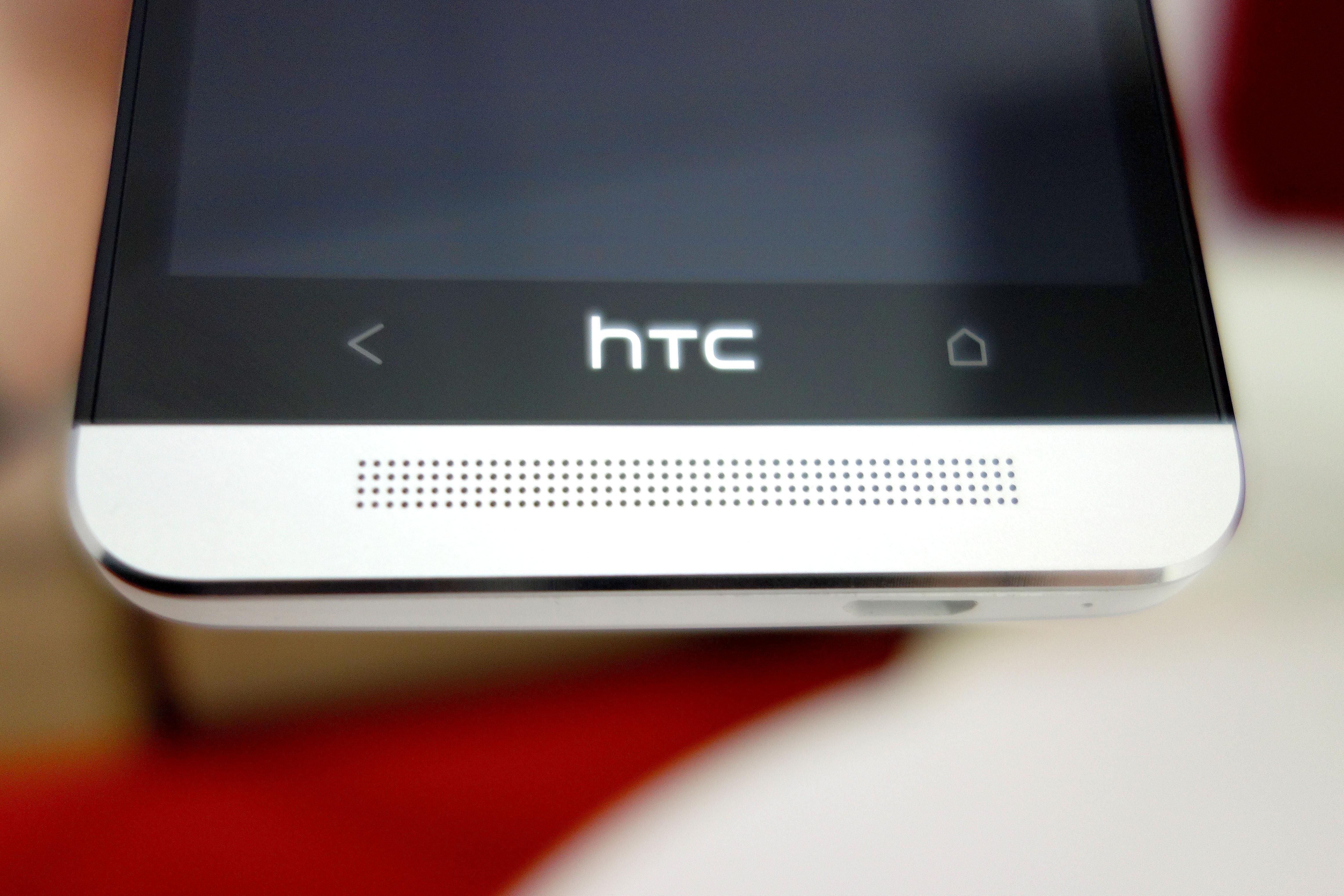 Один из титанов на рынке компания HTC больше не будет выпускать смартфоны