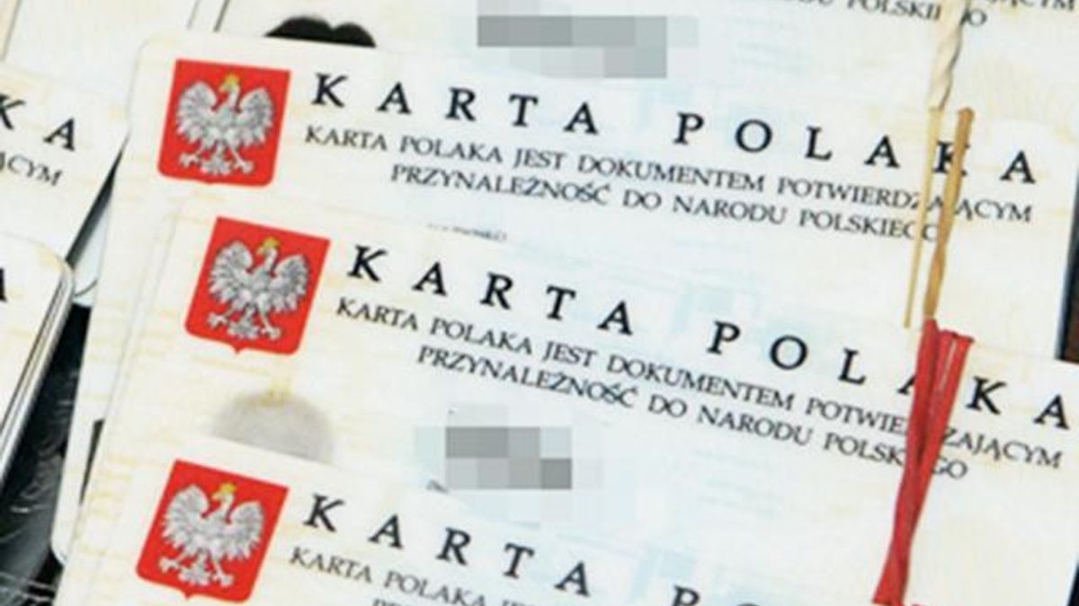 Скільки українців вже отримали карту поляка: шокуюча цифра Скільки українців вже отримали карту поляка: шокуюча цифра