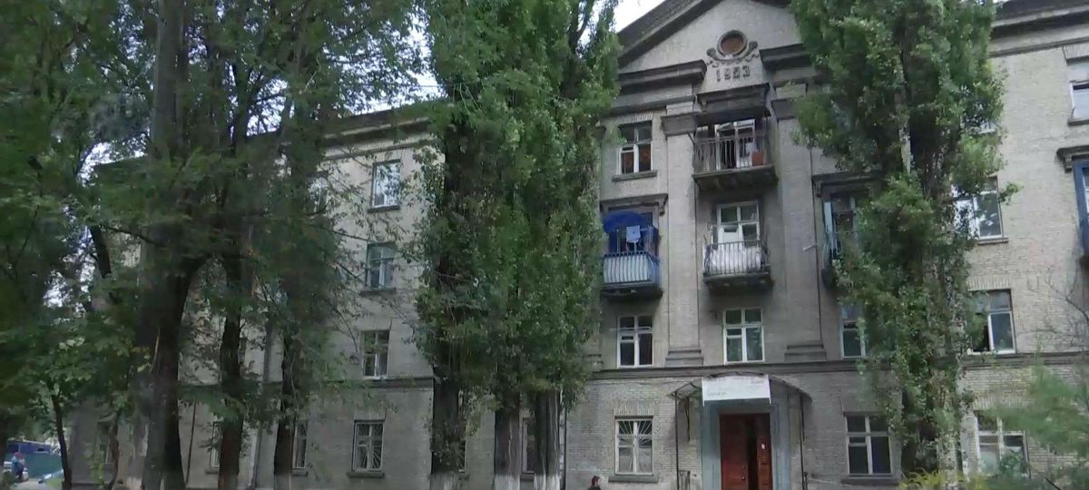 Продали гуртожиток разом із людьми: у Києві примусово виселяють людей Продали гуртожиток разом із людьми: у Києві примусово виселяють людей