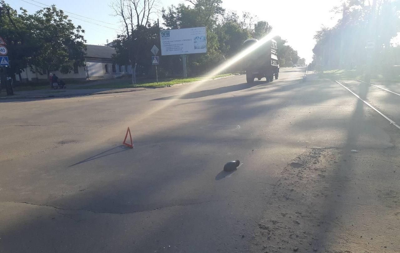 Збив хлопчика на "зебрі" та втік: у Миколаєві розшукують водія, який вчинив наїзд на дитину