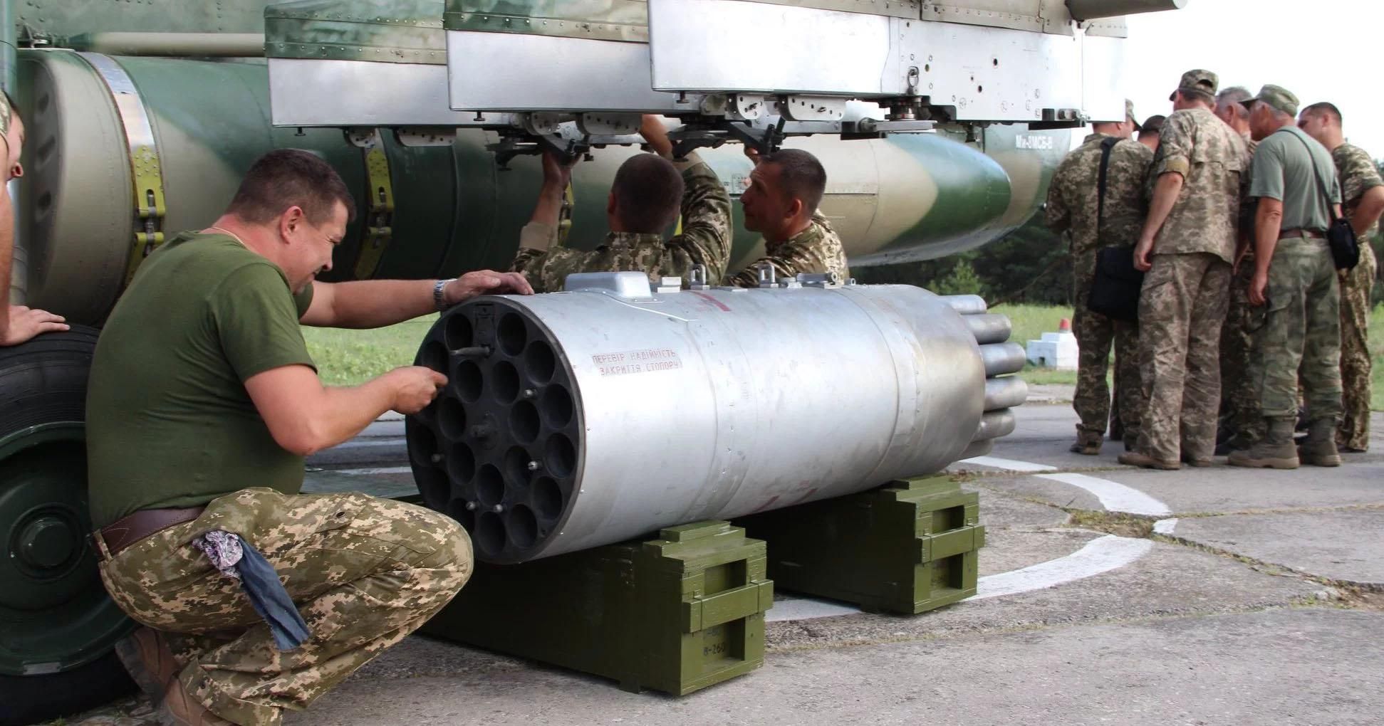 Порошенко похвалився новими українськими ракетами: відео