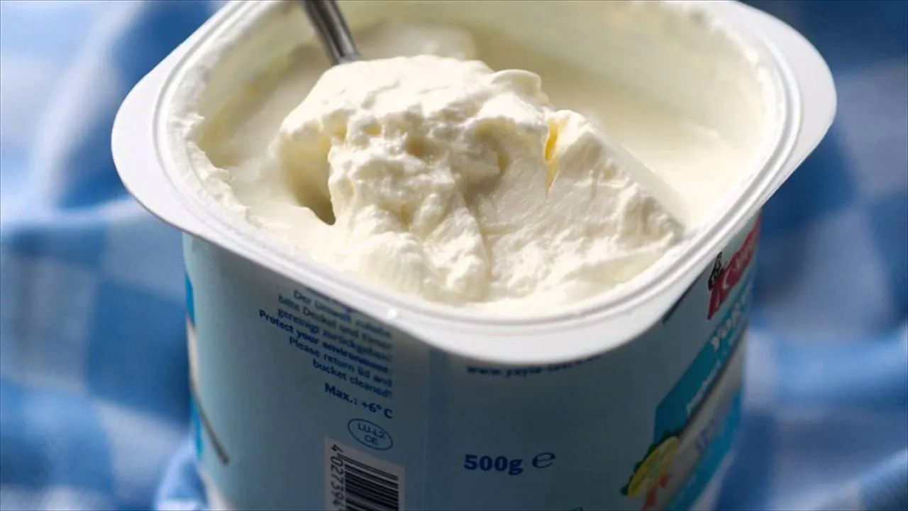 Найменше цукру у грецьких та натуральних йогуртах