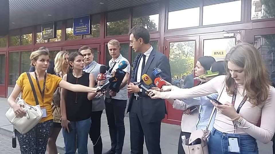 "Вони мають особливий інтерес до квартири", – Омелян прокоментував арешт свого майна "Вони мають особливий інтерес до квартири", – Омелян прокоментував арешт свого майна