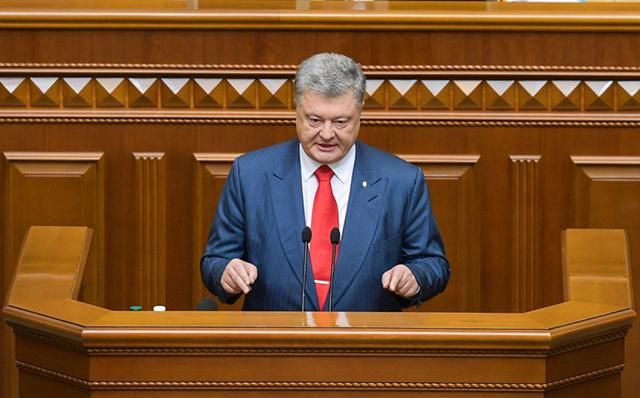 На українській політичній шахівниці є фігури, які дозволяють Москві ходити собою, – Порошенко На українській політичній шахівниці є фігури, які дозволяють Москві ходити собою, – Порошенко