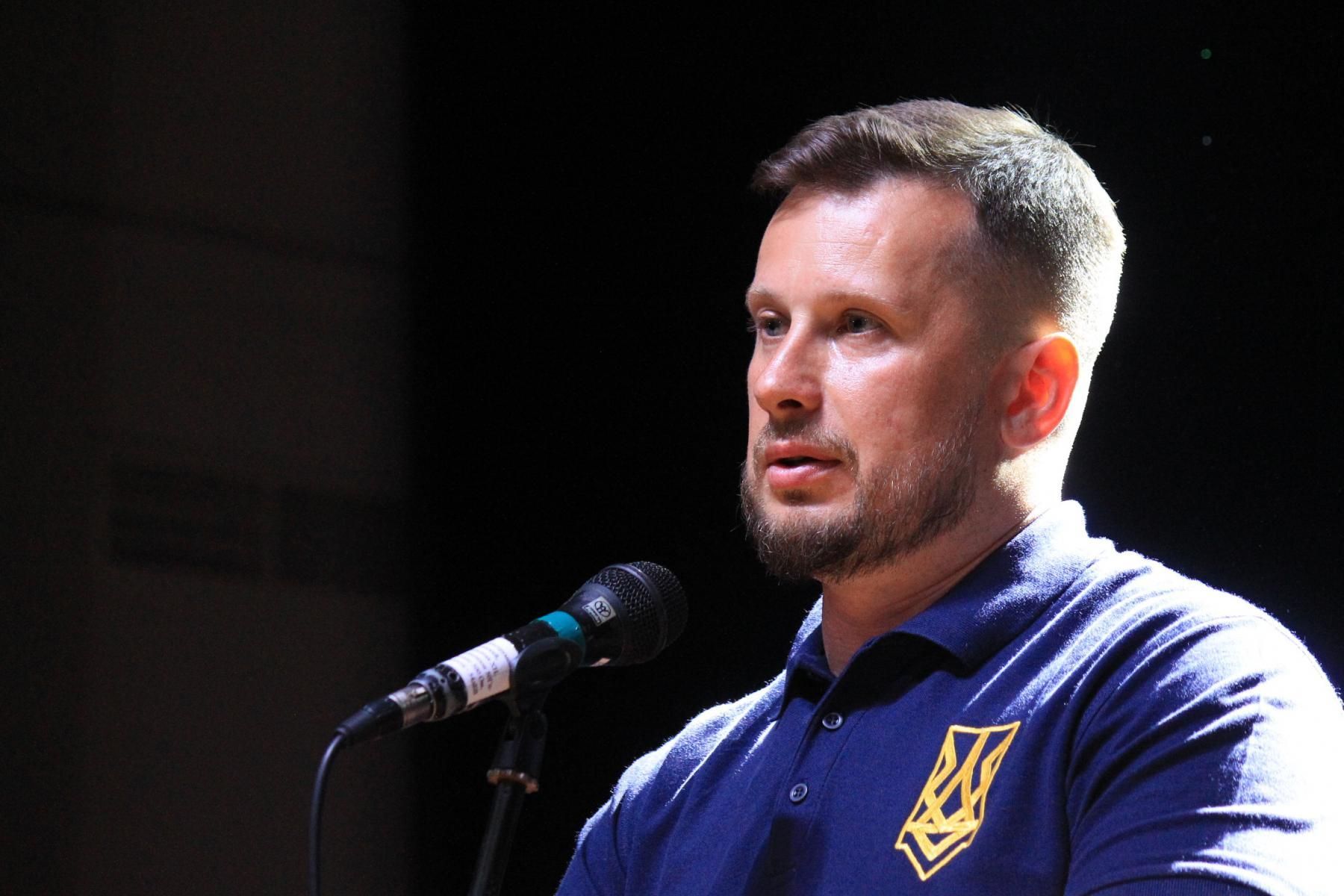 Білецький допустив штурм Ради активістами "Нацкорпусу" Білецький допустив штурм Ради активістами "Нацкорпусу"