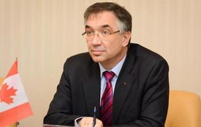 "Откровенный ерунда": посол Канады высказался о запрете русскоязычного продукта на Львовщине