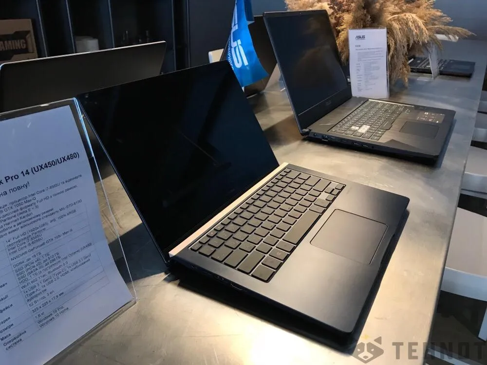 ZenBook Pro 14 ZenBook Pro 14
