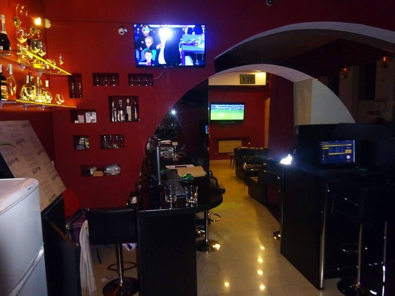 В Киеве злоумышленники напали на игорное заведение и украли 50 тысяч гривен