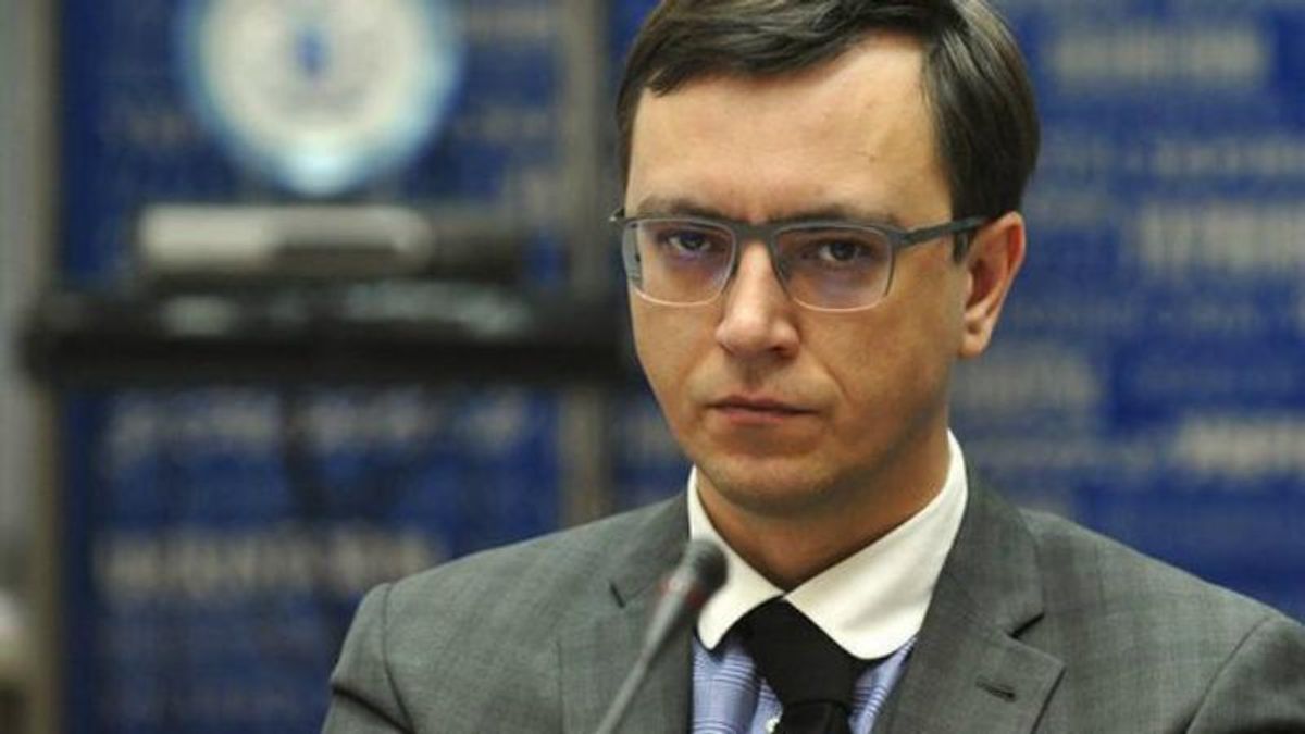 НАБУ опубликовало "переписки" Омеляна, которые якобы подтверждают его незаконное обогащение НАБУ опубликовало "переписки" Омеляна, которые якобы подтверждают его незаконное обогащение