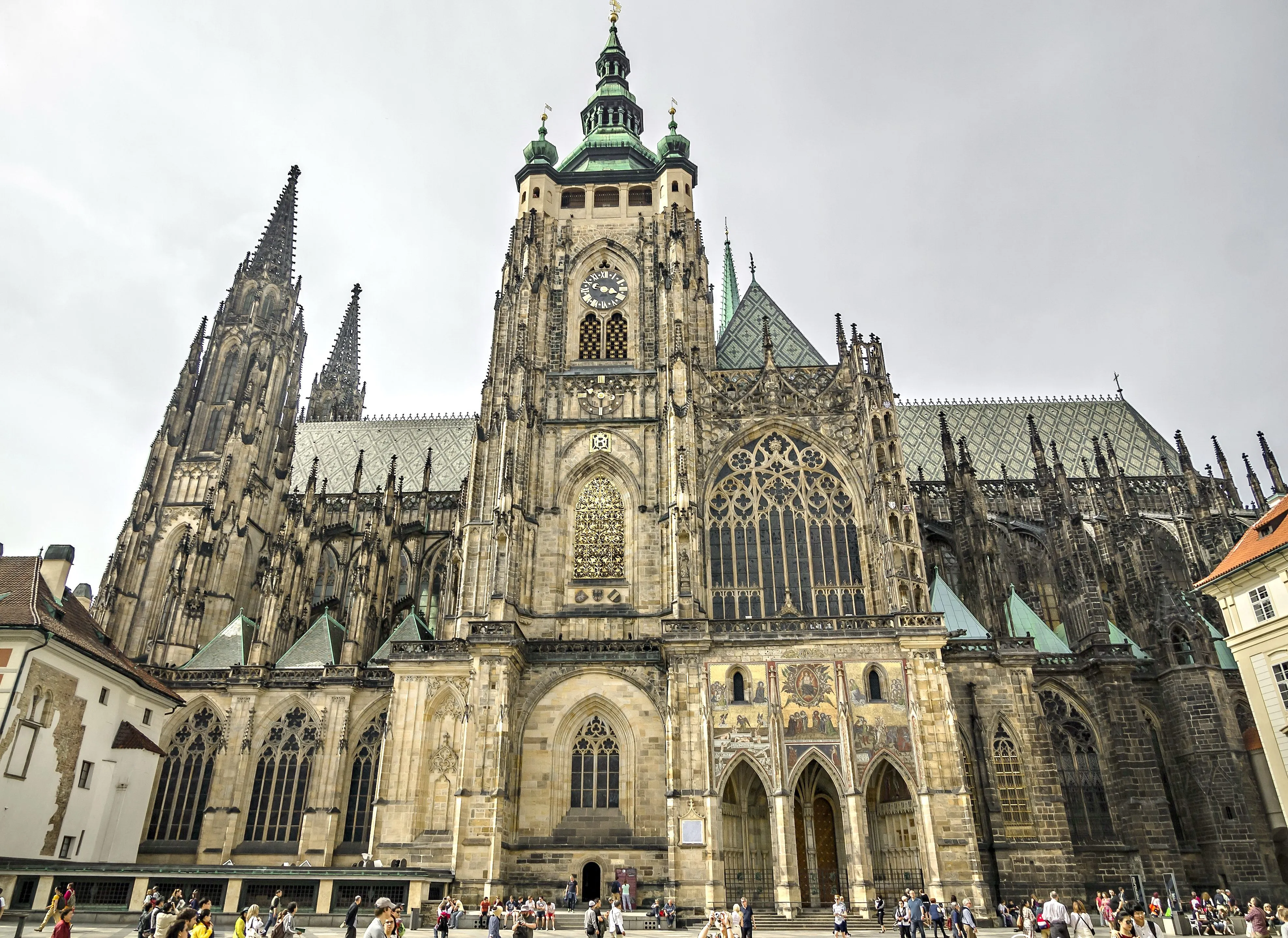 Празькі собори дихають старовиною Празькі собори дихають старовиною