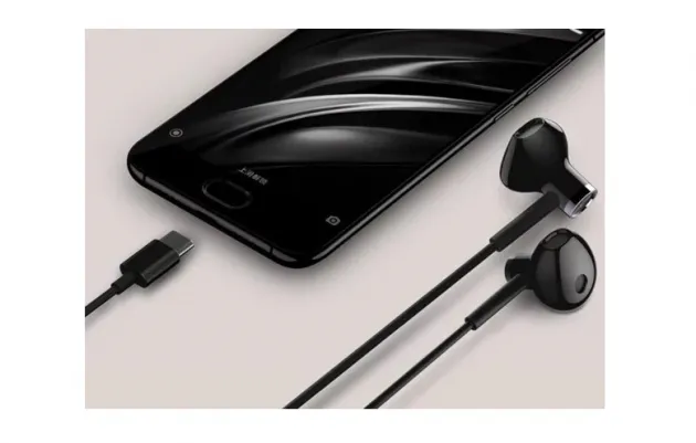 Навушники від Xiaomi 