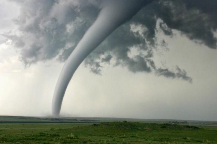 В Канаде пронесся разрушительный торнадо: впечатляющие фото и видео последствий непогоды В Канаде пронесся разрушительный торнадо: впечатляющие фото и видео последствий непогоды