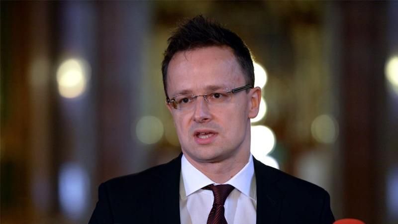 Венгрия призывает не продлевать санкции против России автоматически Венгрия призывает не продлевать санкции против России автоматически