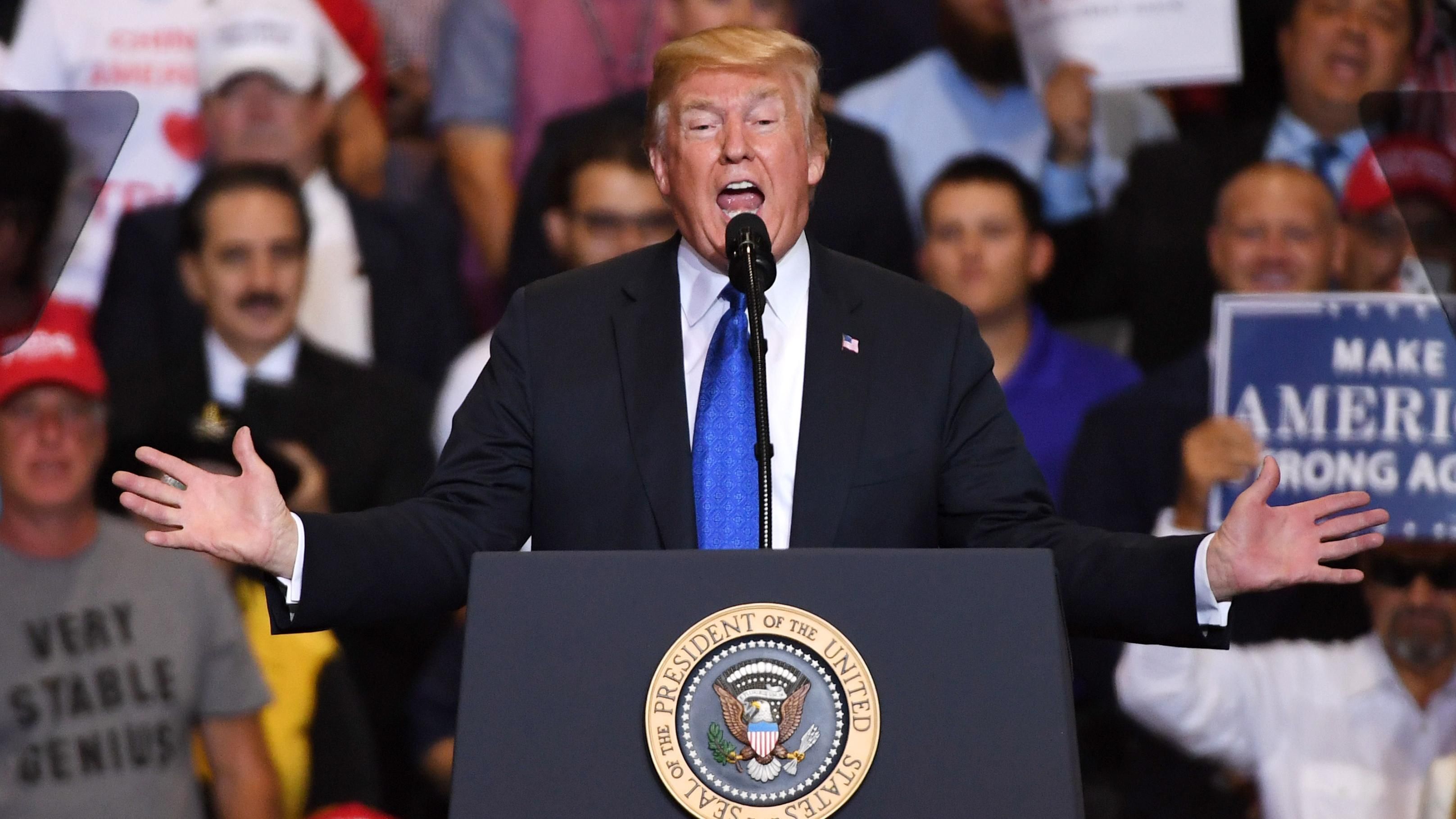 Американські ЗМІ назвали ймовірних російських спонсорів Трампа Американські ЗМІ назвали ймовірних російських спонсорів Трампа