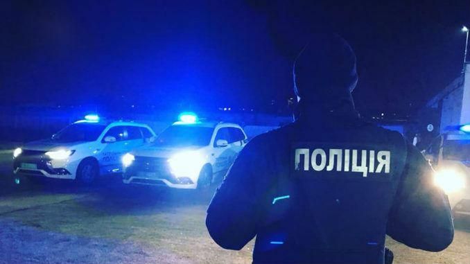 В Киеве пьяный водитель, убегая от патрульных, устроил масштабное ДТП