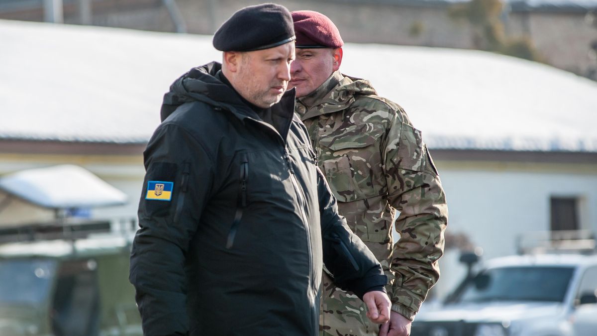 Кремль не буде диктувати Україні умови, – Турчинов про дії Росії у Чорному та Азовському морях 